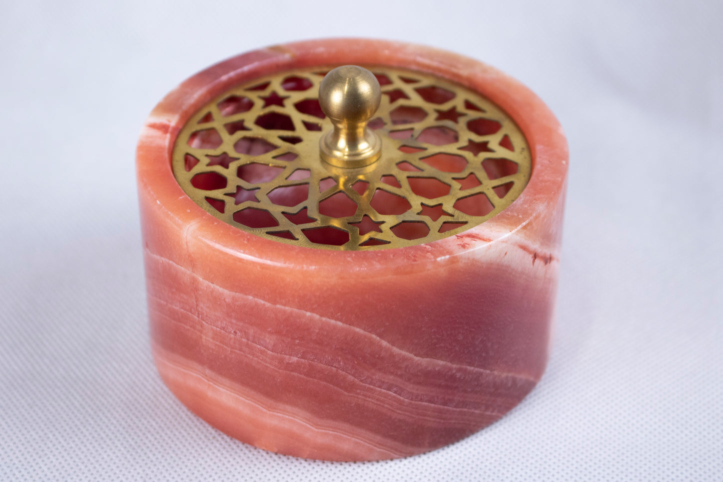 Alabaster Scent Diffuser مبخره with Decorative Brass Lid