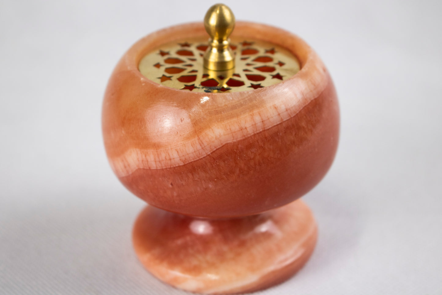 Alabaster Scent Diffuser with Decorative Brass Lid Small