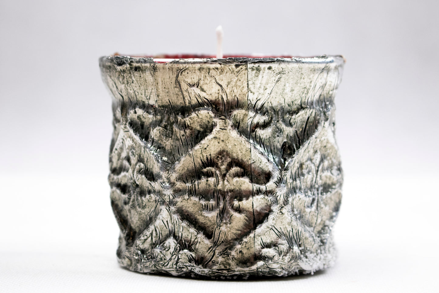 Glass Decorative Bottle with Silver Coil – Sand Candle