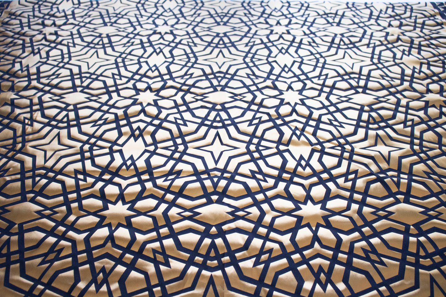 Ramadan Table Cover ( Gold x Black)