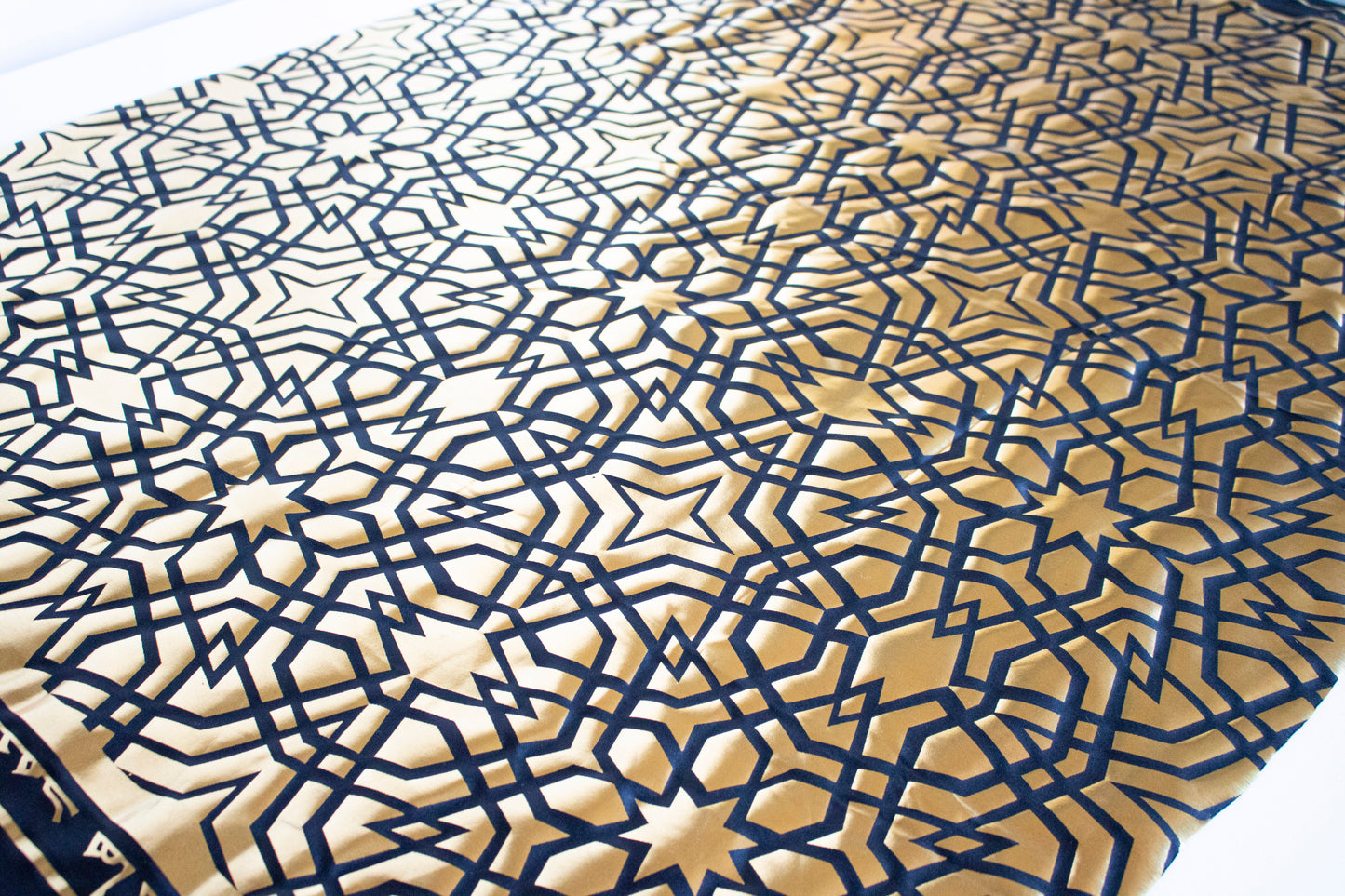 Ramadan Table Cover ( Gold x Black)