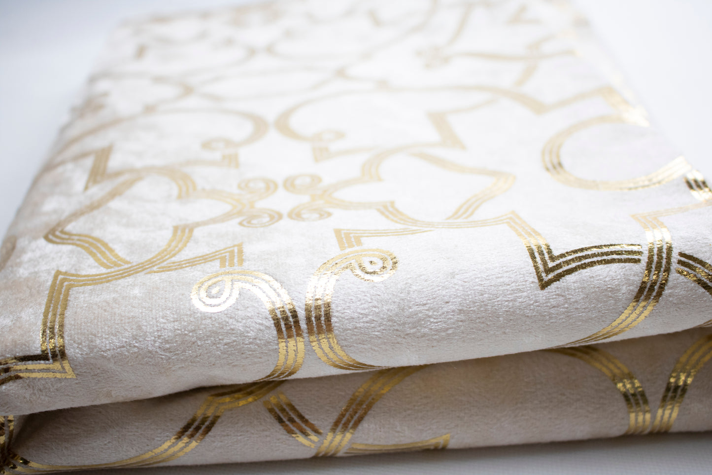 Rectangle Golden Ramadan Table Cover – Timeless Elegance for Refined Gatherings