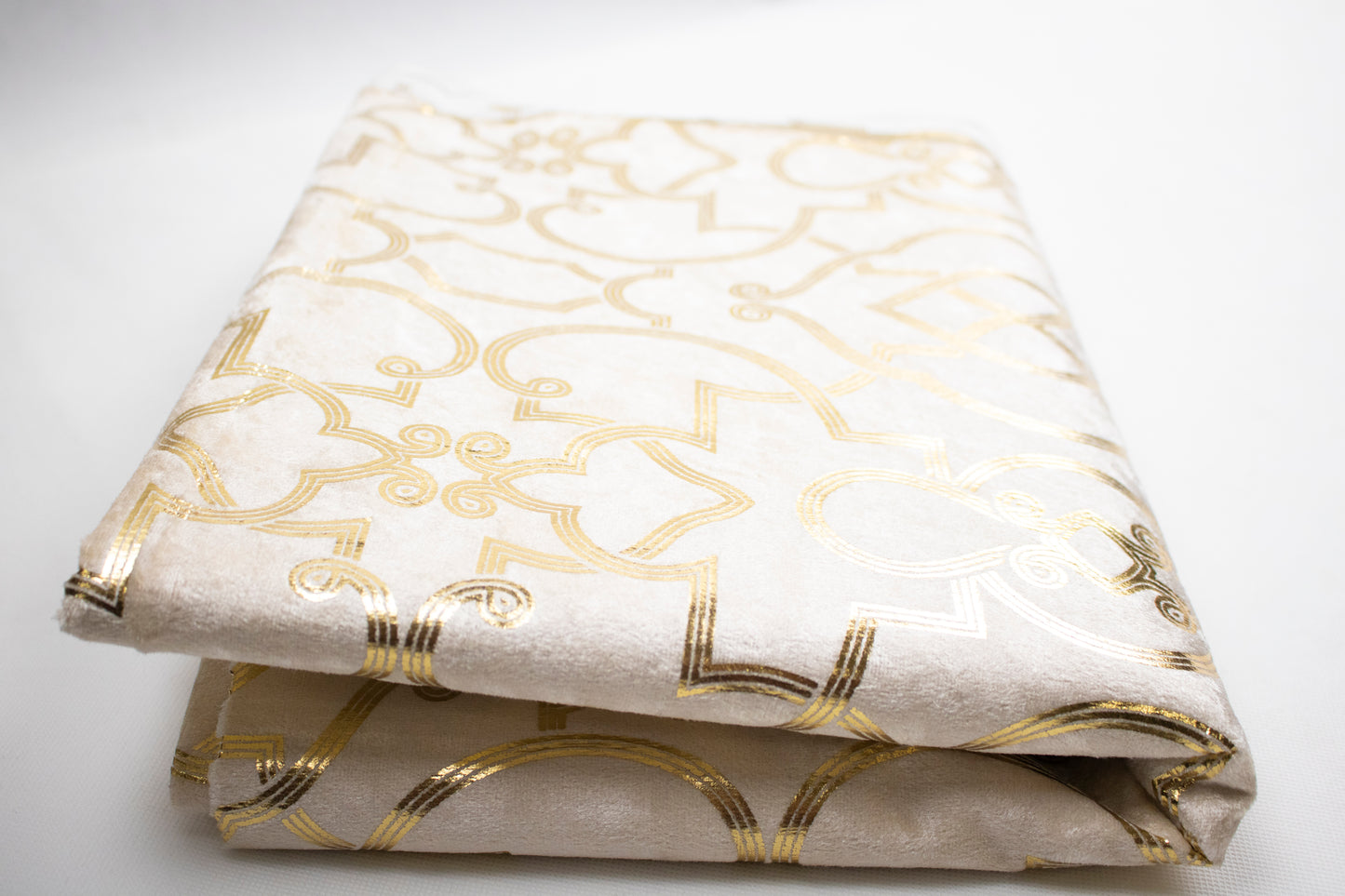 Rectangle Golden Ramadan Table Cover – Timeless Elegance for Refined Gatherings