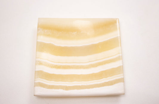 Natural Alabaster Square Tray – Honey Vein Finish