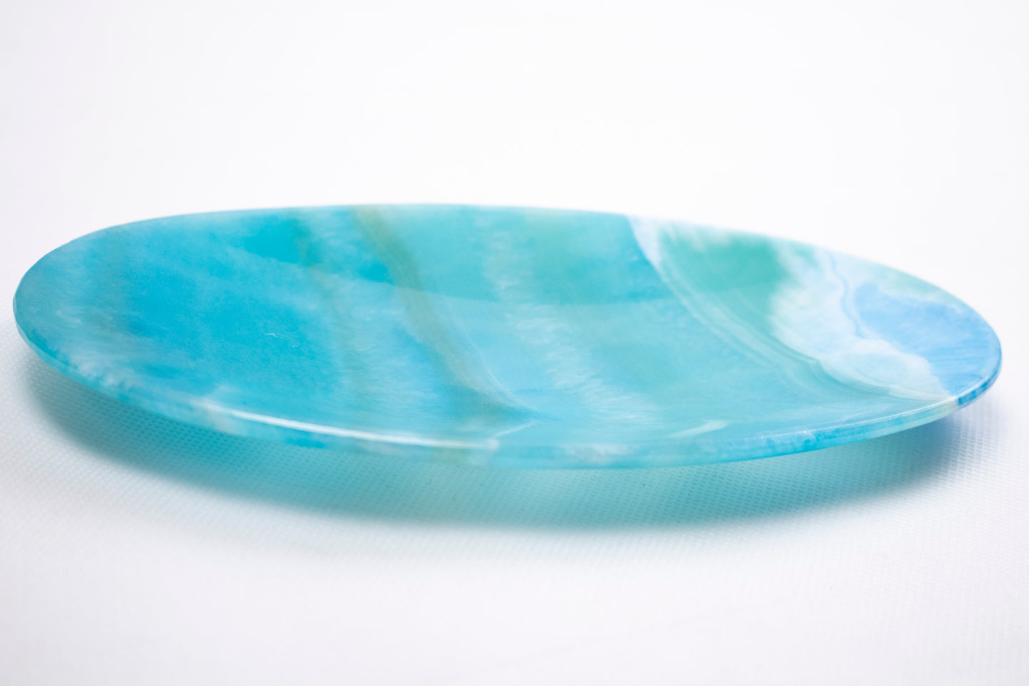 Natural Alabaster Oval Tray – Soft Blue Veining