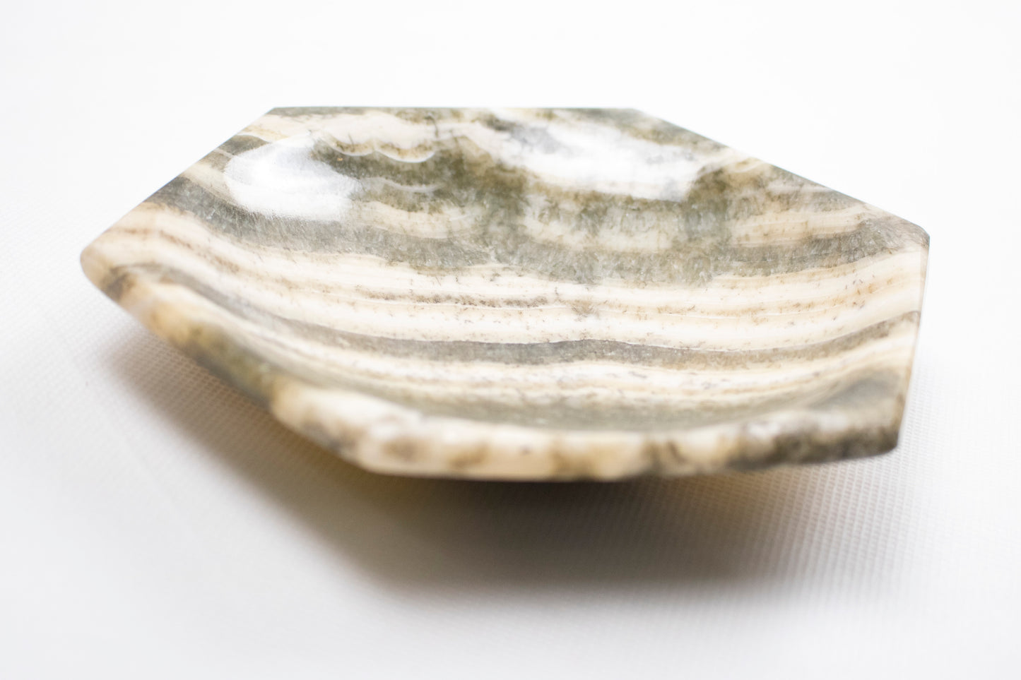 Natural Alabaster Hexagonal Tray – Layered Stone Finish