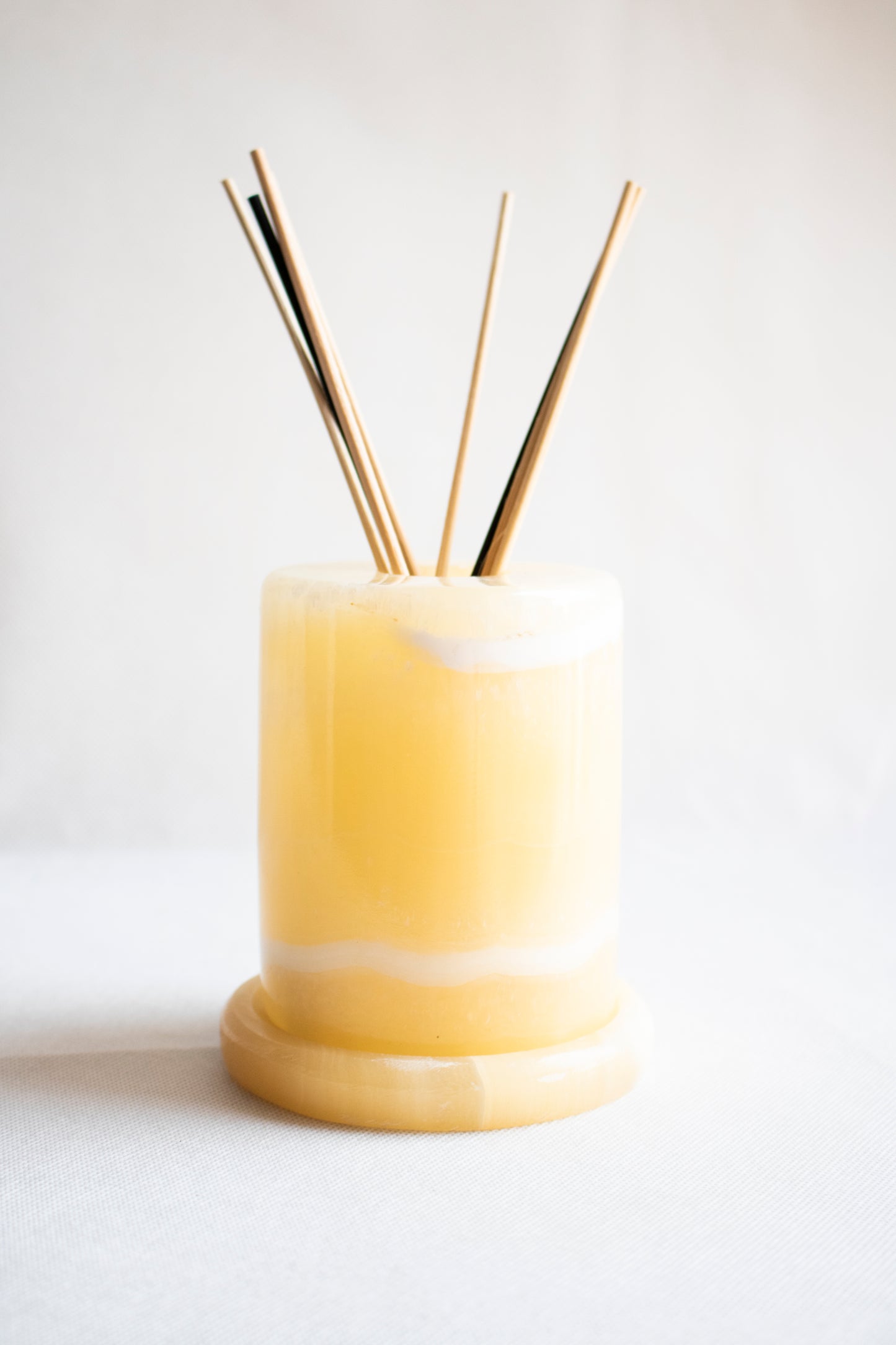 Natural Alabaster Reed Diffuser Holder