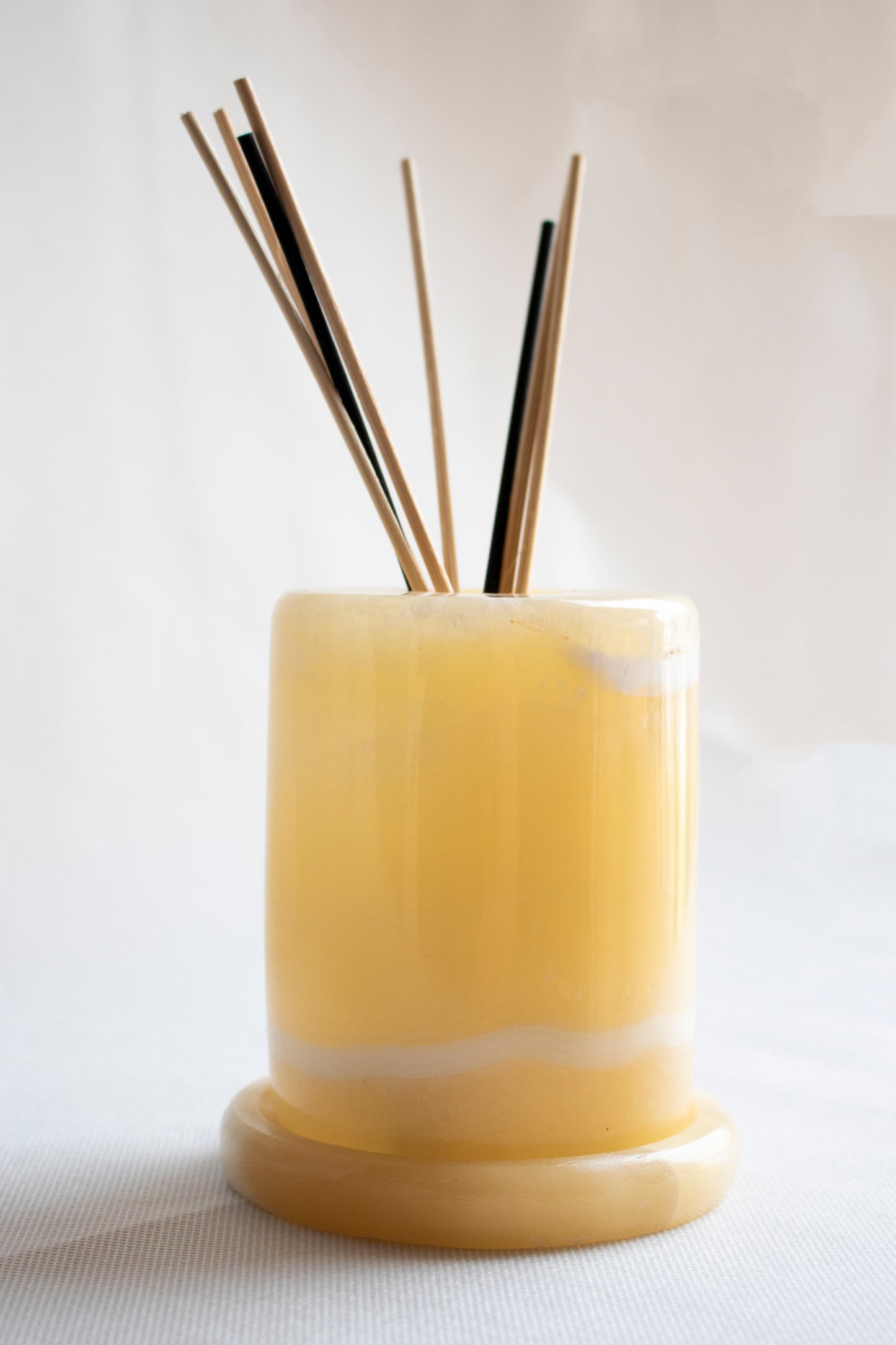 Natural Alabaster Reed Diffuser Holder