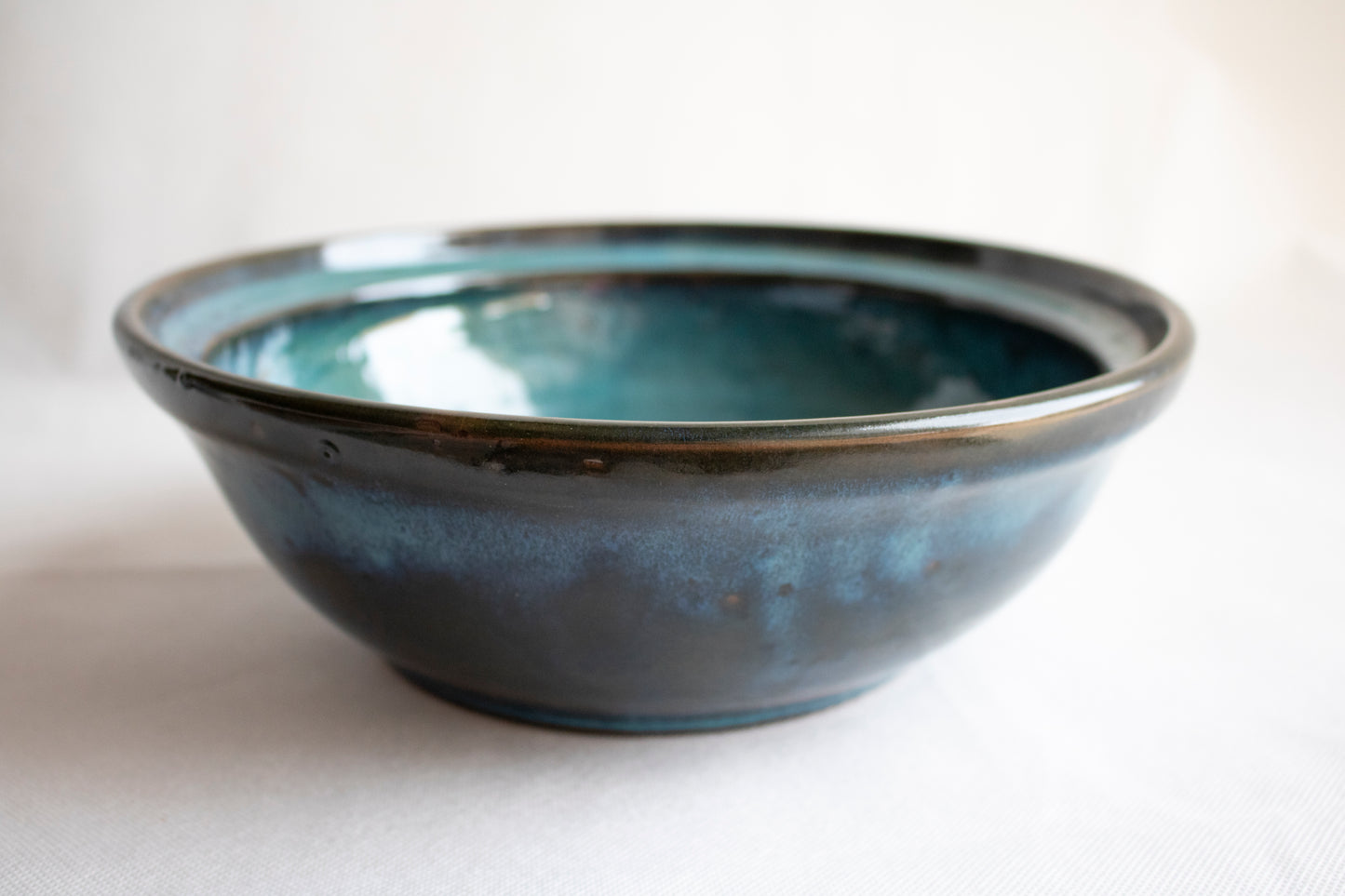 Handcrafted Clay Serving Bowl with Lid (2-Piece Set)