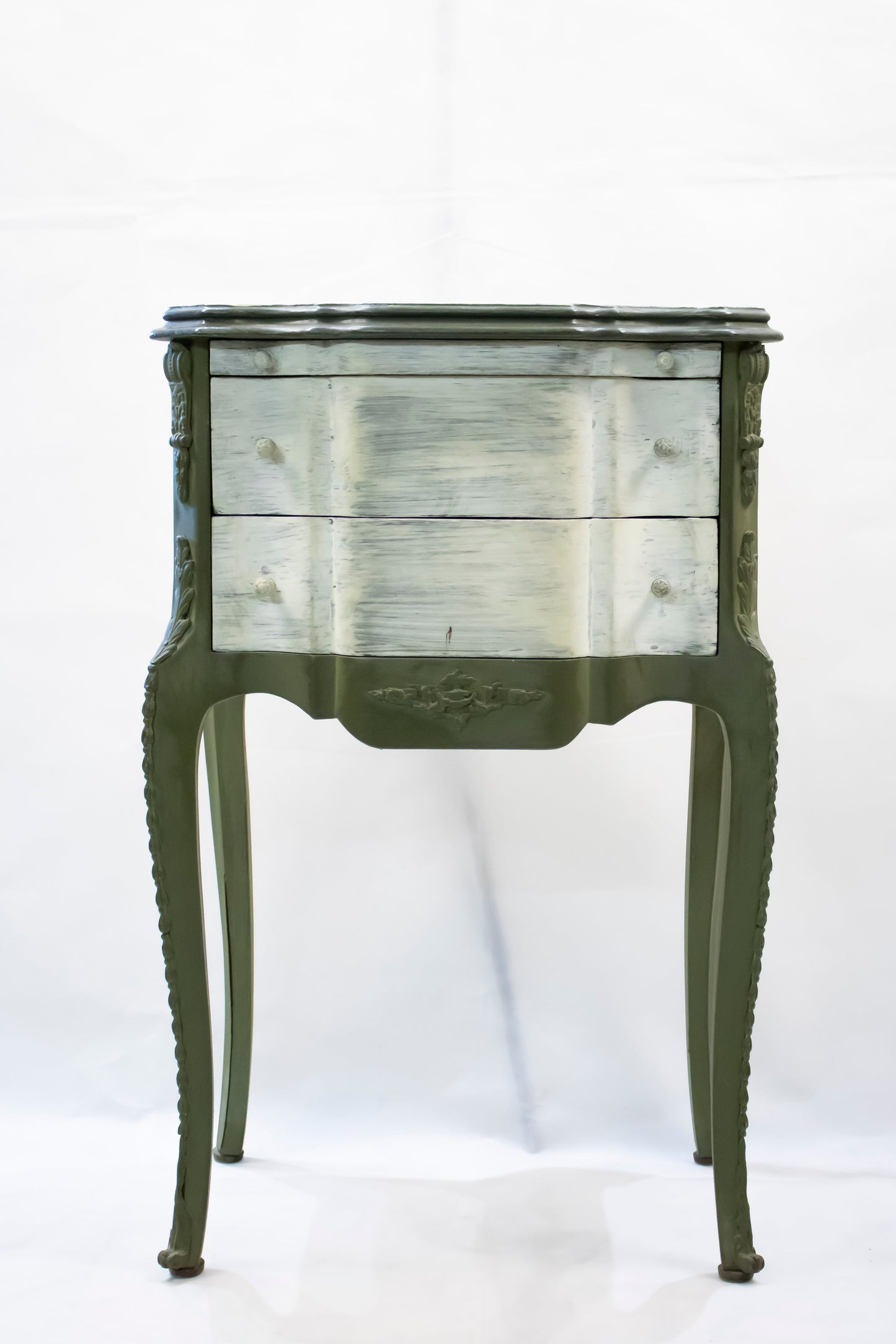 Vintage Mosky Wood Nightstand with White & Olive Finish