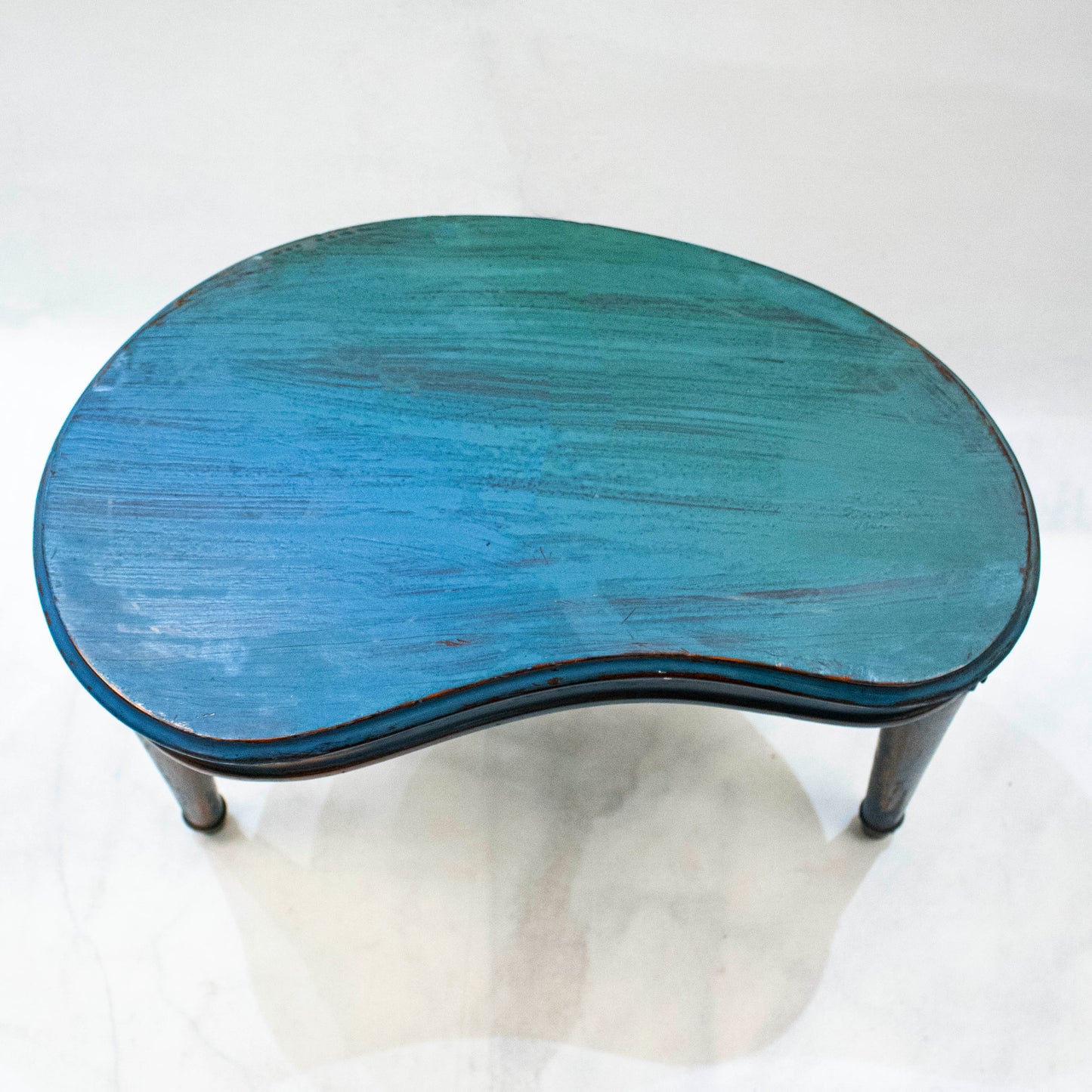 Vintage Nesting Tables Set — 3 Pieces