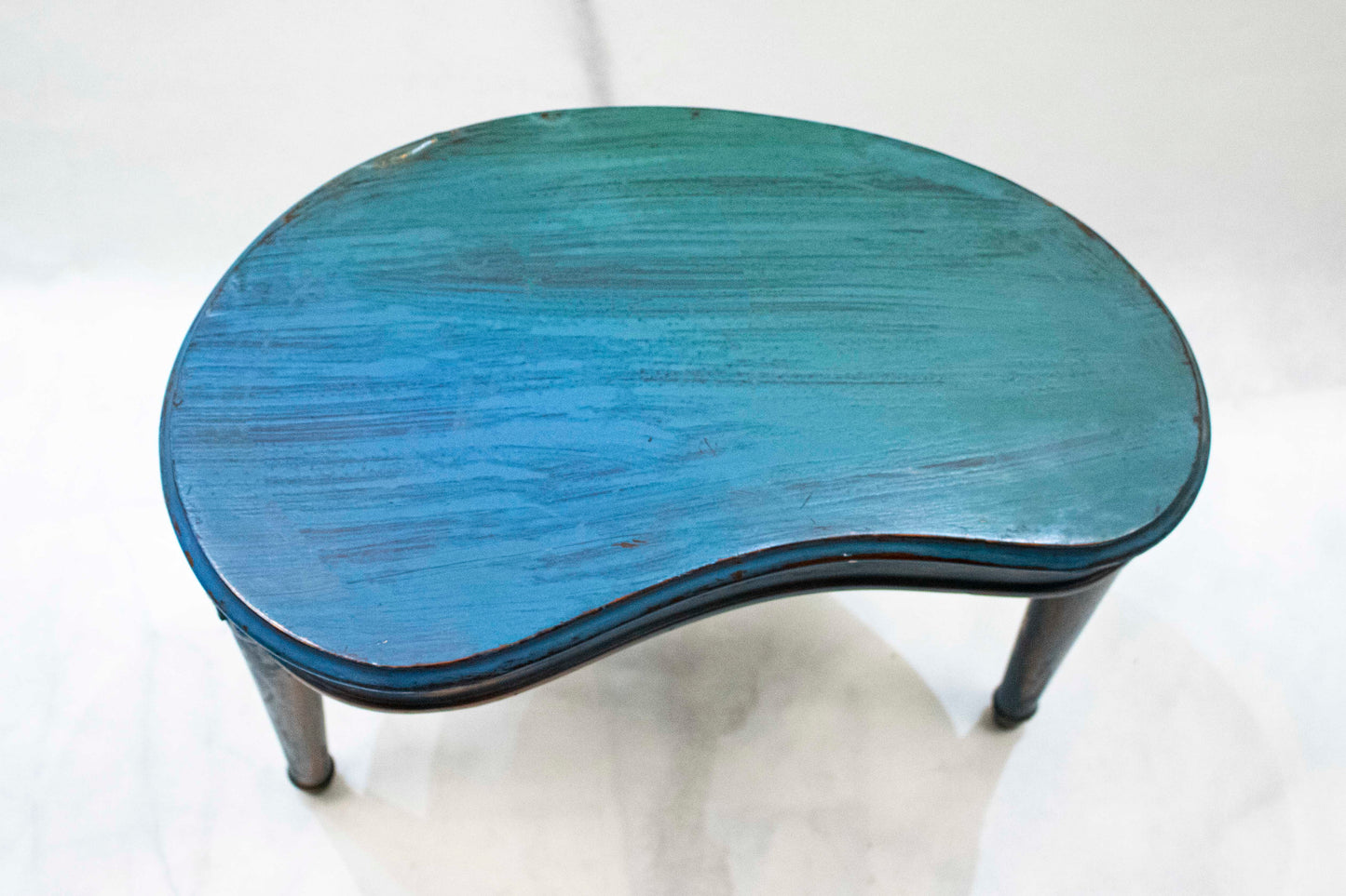 Vintage Nesting Tables Set — 3 Pieces