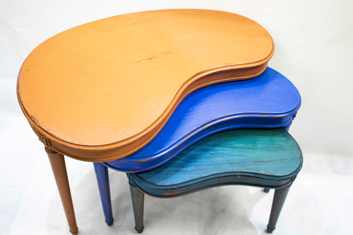 Vintage Nesting Tables Set — 3 Pieces