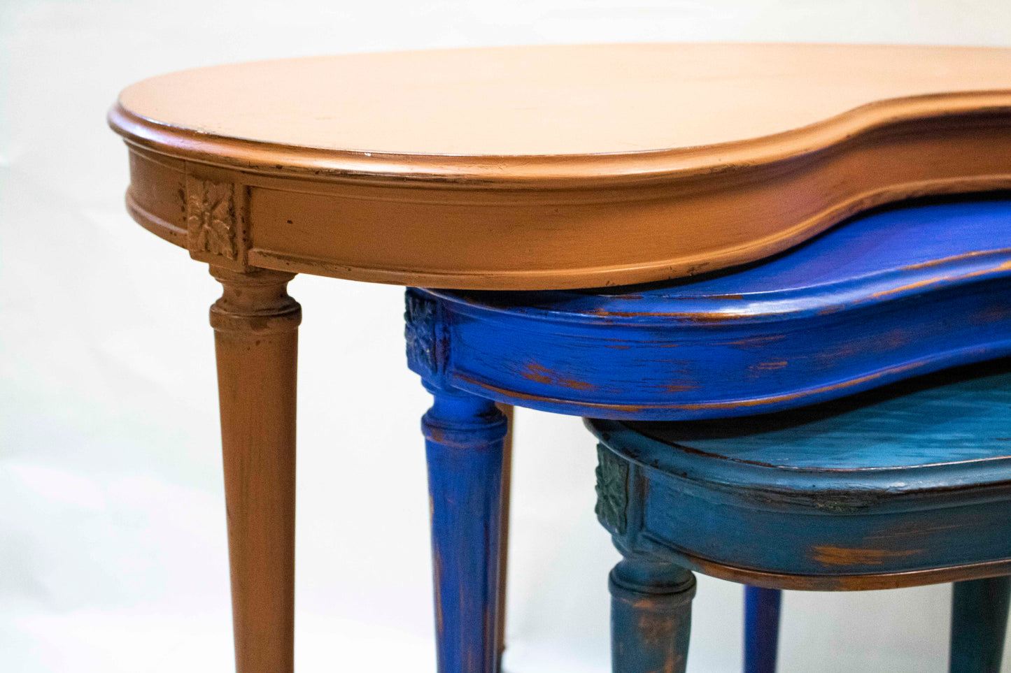 Vintage Nesting Tables Set — 3 Pieces