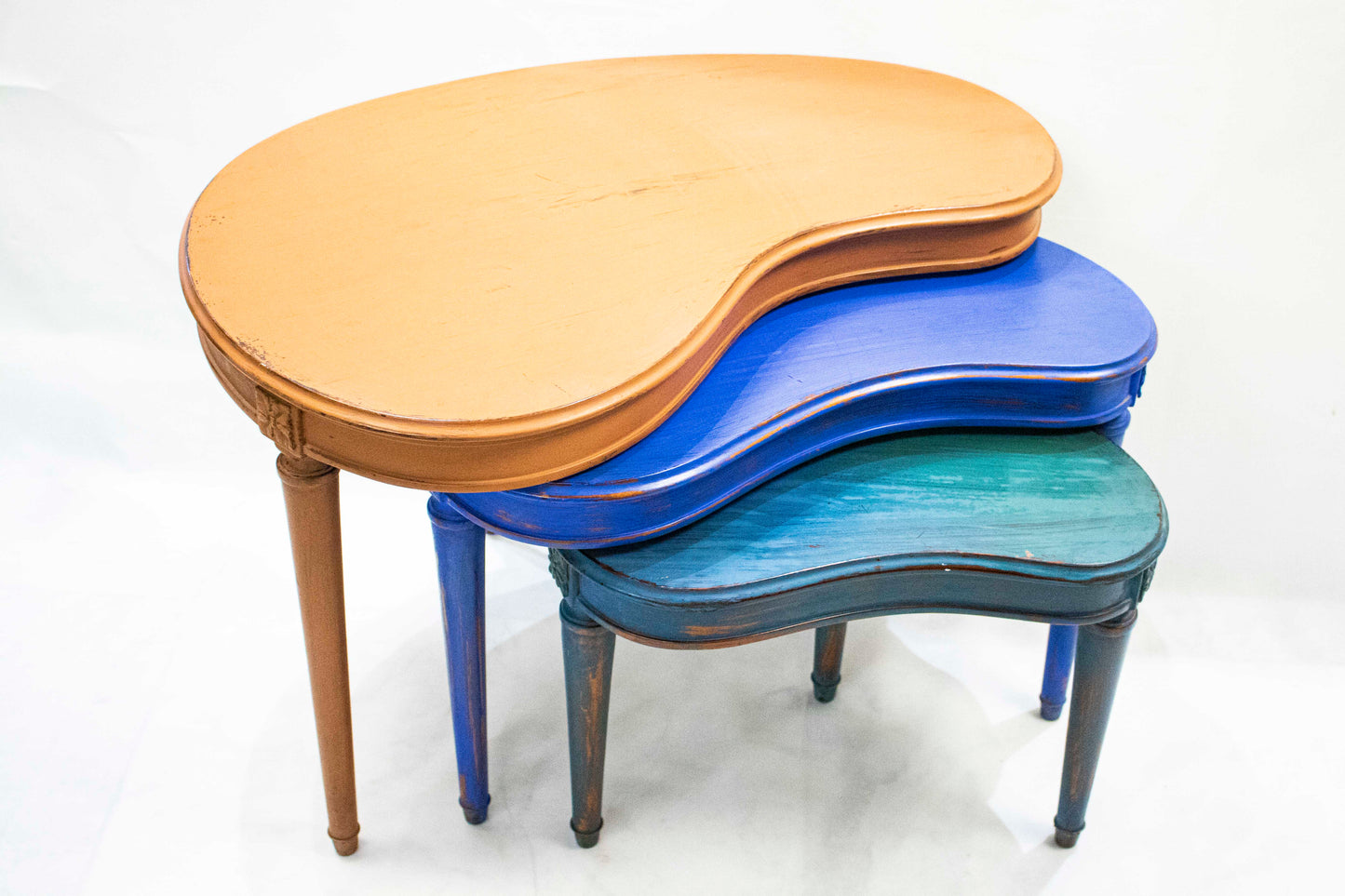 Vintage Nesting Tables Set — 3 Pieces