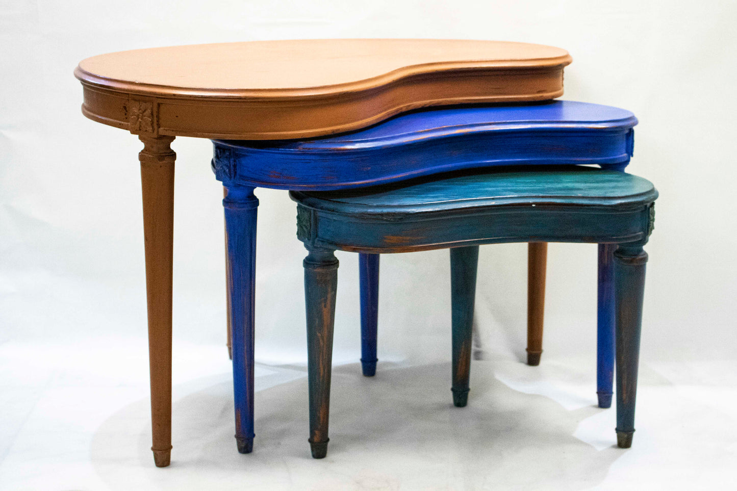 Vintage Nesting Tables Set — 3 Pieces